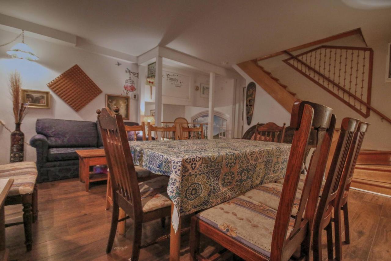 Vieille Maison Rustique Espace Interessant Quebeque Exterior foto