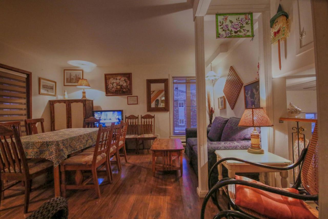 Vieille Maison Rustique Espace Interessant Quebeque Exterior foto